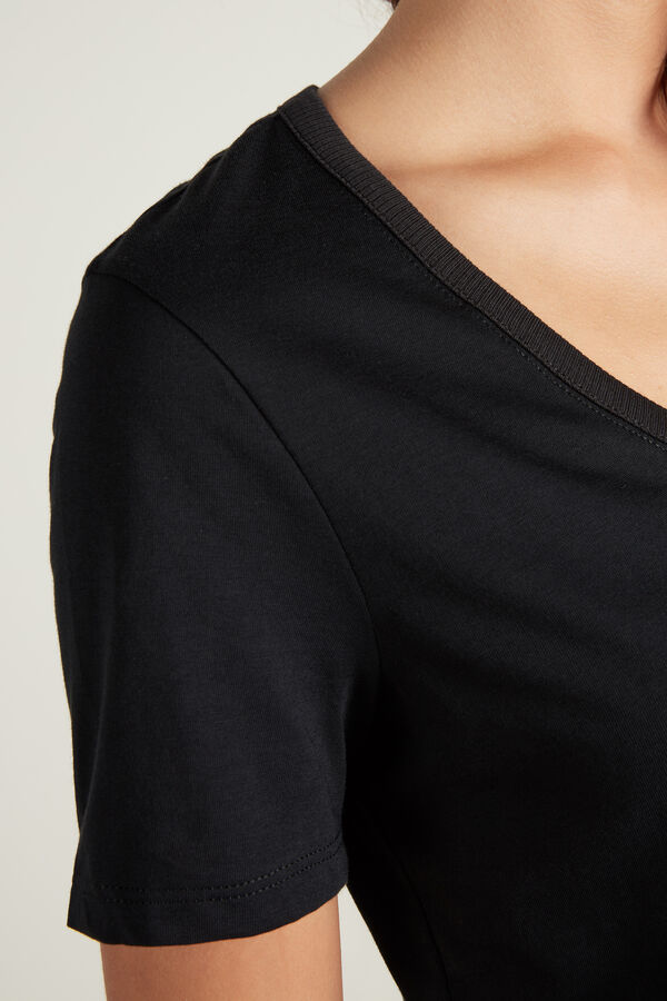 Basic Cotton V-Neck T-Shirt  