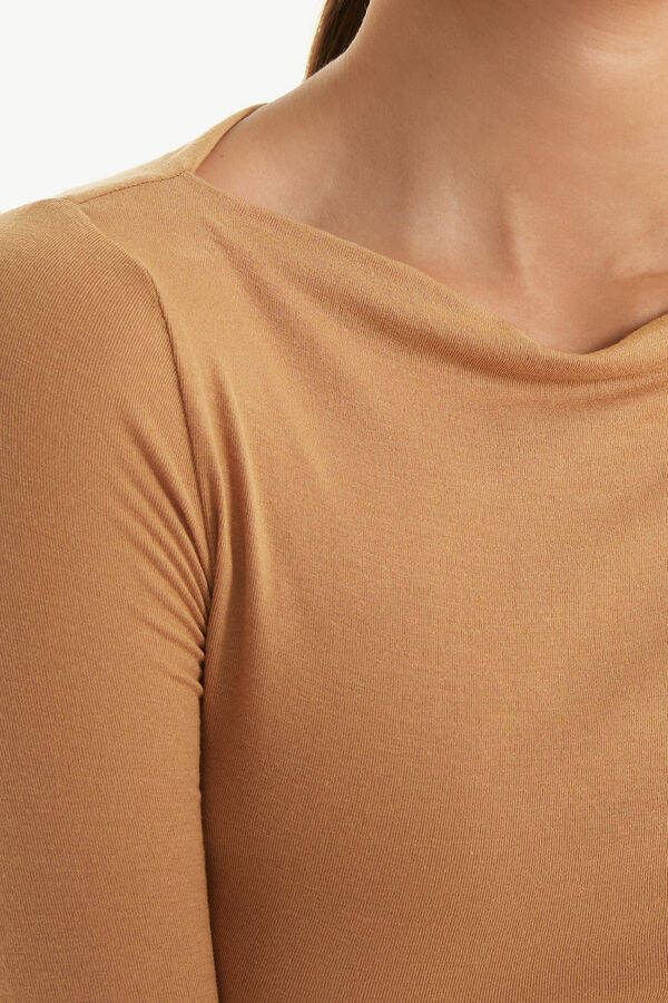 Long-Sleeved Viscose Top with Boat Neck  