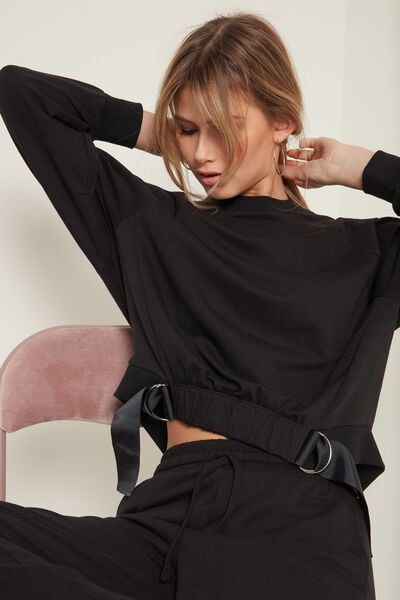 Long-Sleeved Cropped Sweatshirt with Detail