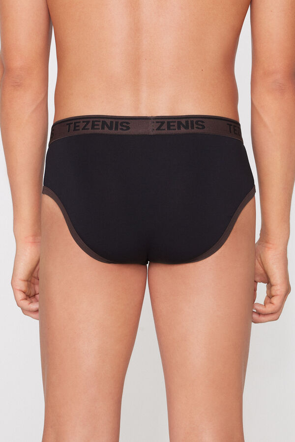 Slip homme &agrave; bords contastants  