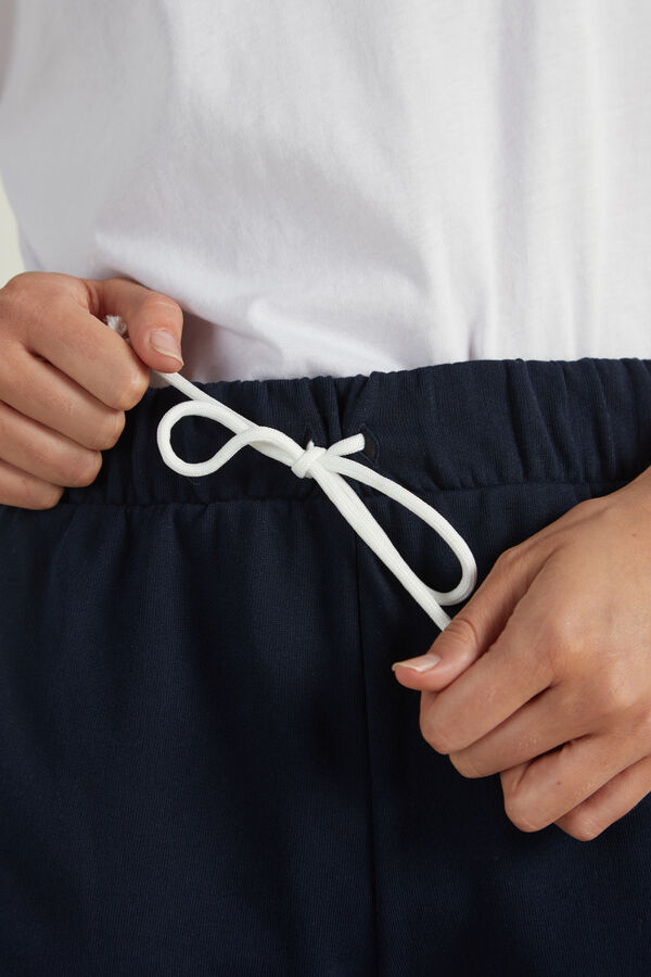 Fleece Shorts with Piping  