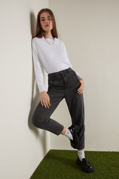 High-Waisted Baggy Jeans with Top Stitching