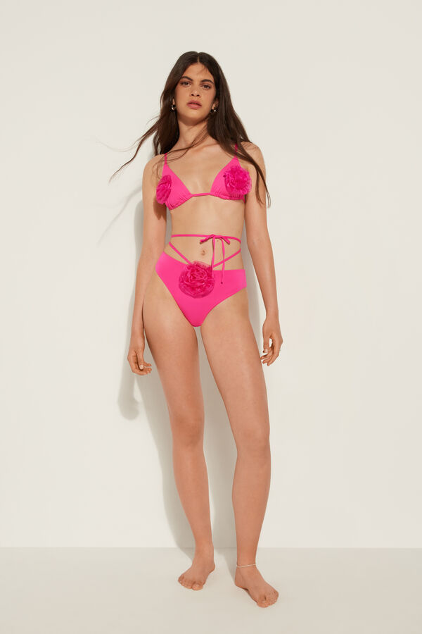 Ružičasti visoko izrezani brazilski donji dio bikinija s ružom 3D  