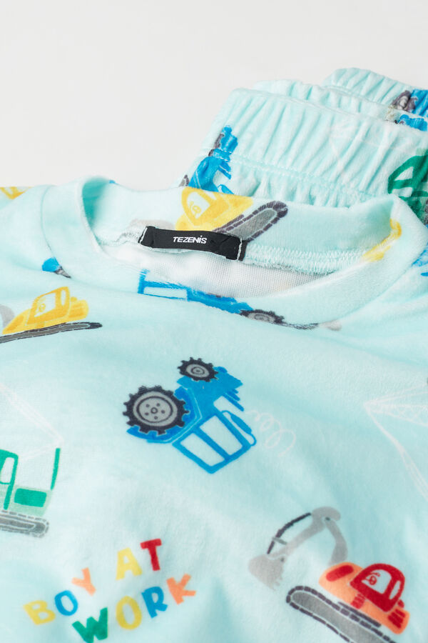 Langer Pyjama aus Mikrofleece mit Traktoren-Print  