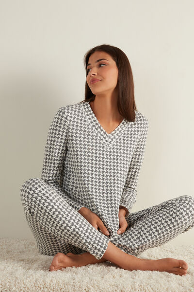 V-Neck Full Length Pajamas