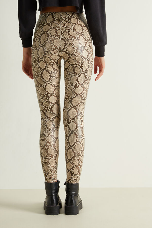 Coated-Effect Thermal Leggings with Python Print  