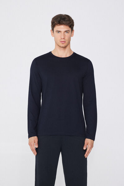 100% Cotton Top with Long Sleeves and Rounded Neck
