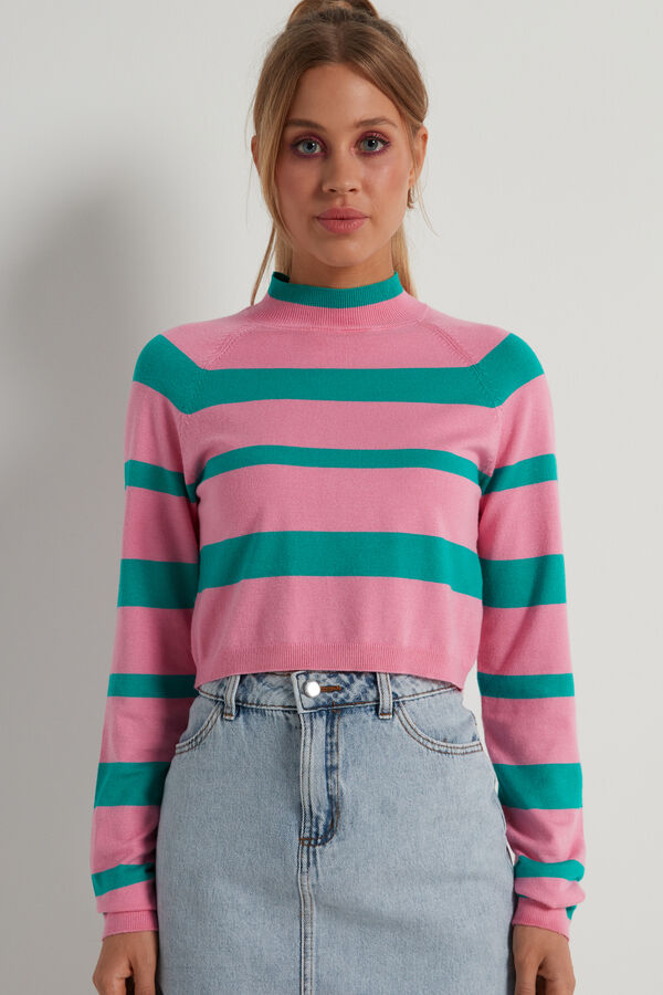 Long-Sleeved Crop Top with Polo Neck  