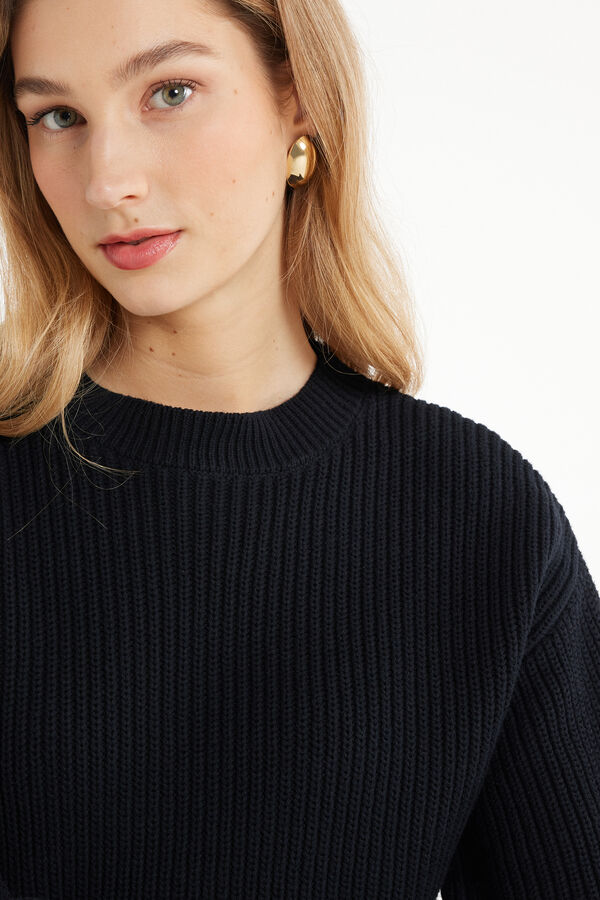 Fully-Fashioned Rib Long-Sleeved Rounded Neck Top  