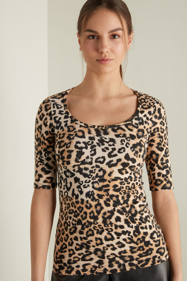 Short Sleeve, Wide-Neck Printed Cotton Top  