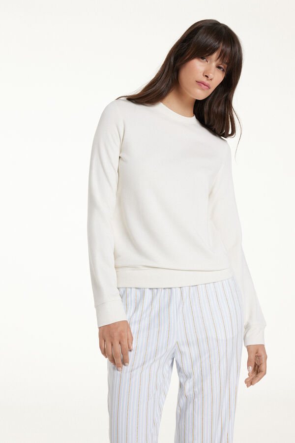 Long-Sleeved Plush Top  