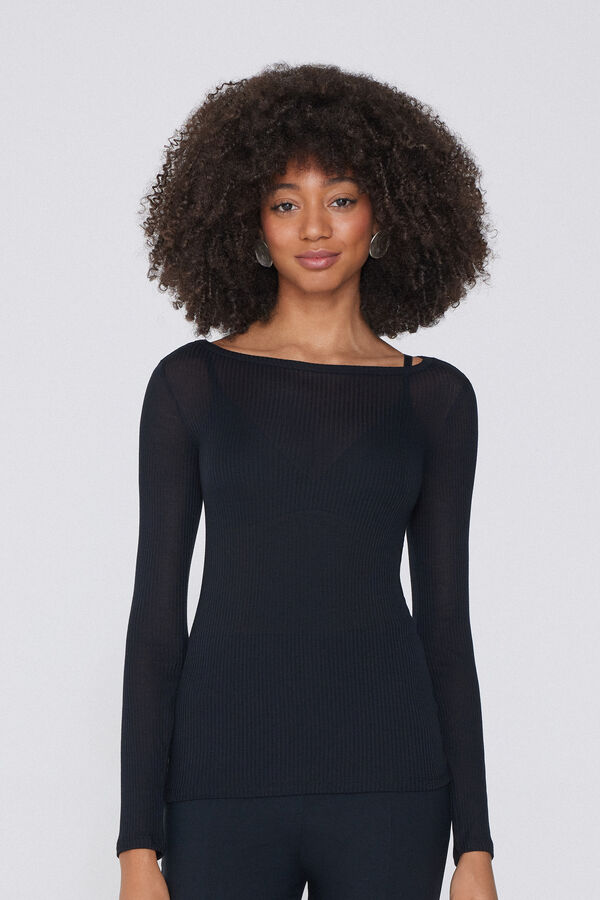 Long-Sleeved Ribbed Boat-Neck Top  