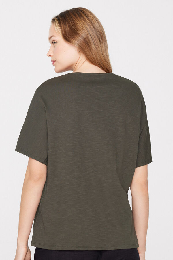 100% Slub Cotton V-Neck T-Shirt  