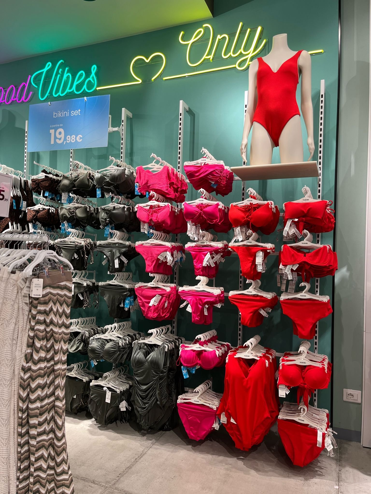 Tezenis EMPOLI CCLE CENTRO EMPOLI