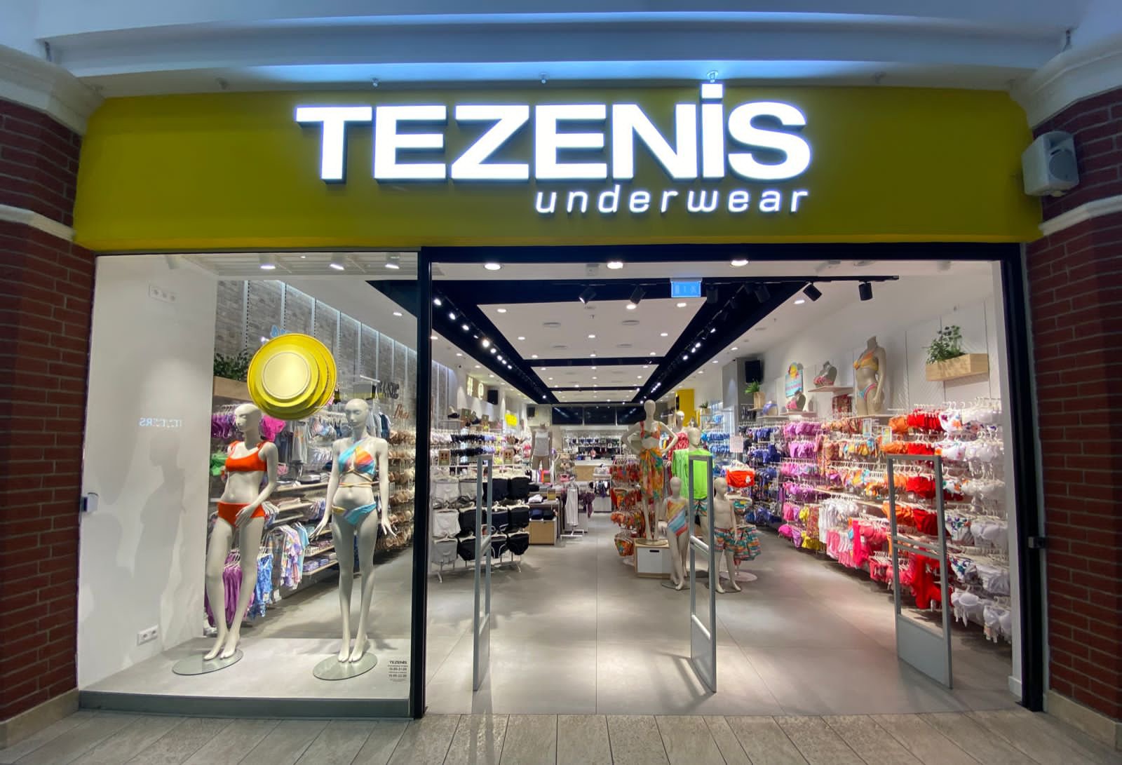 Tezenis Тез ТЦ «Европа» Калининград