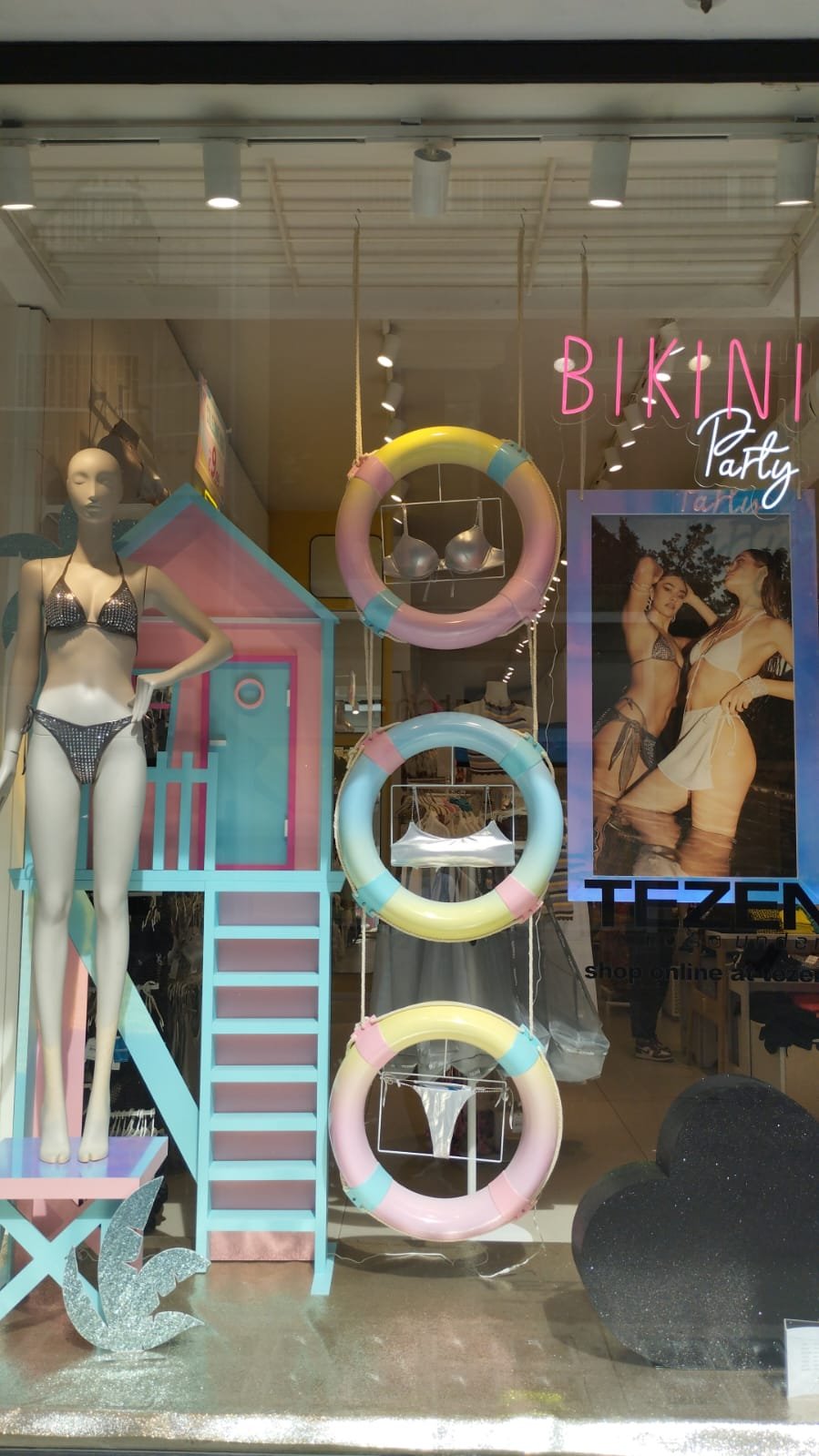 Tezenis BARI VIA SPARANO 80