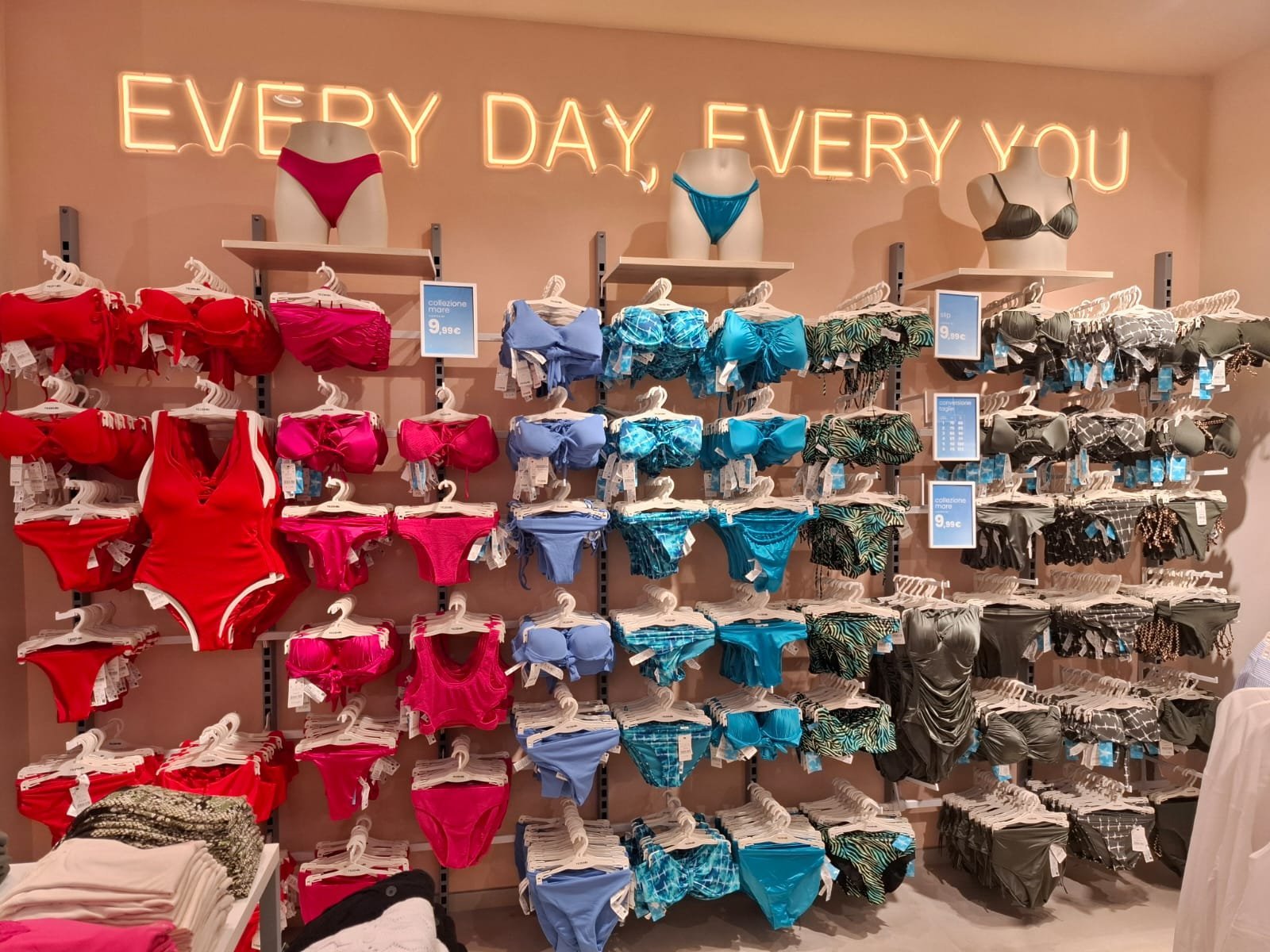 Tezenis AREZZO C.SO ITALIA 176/182