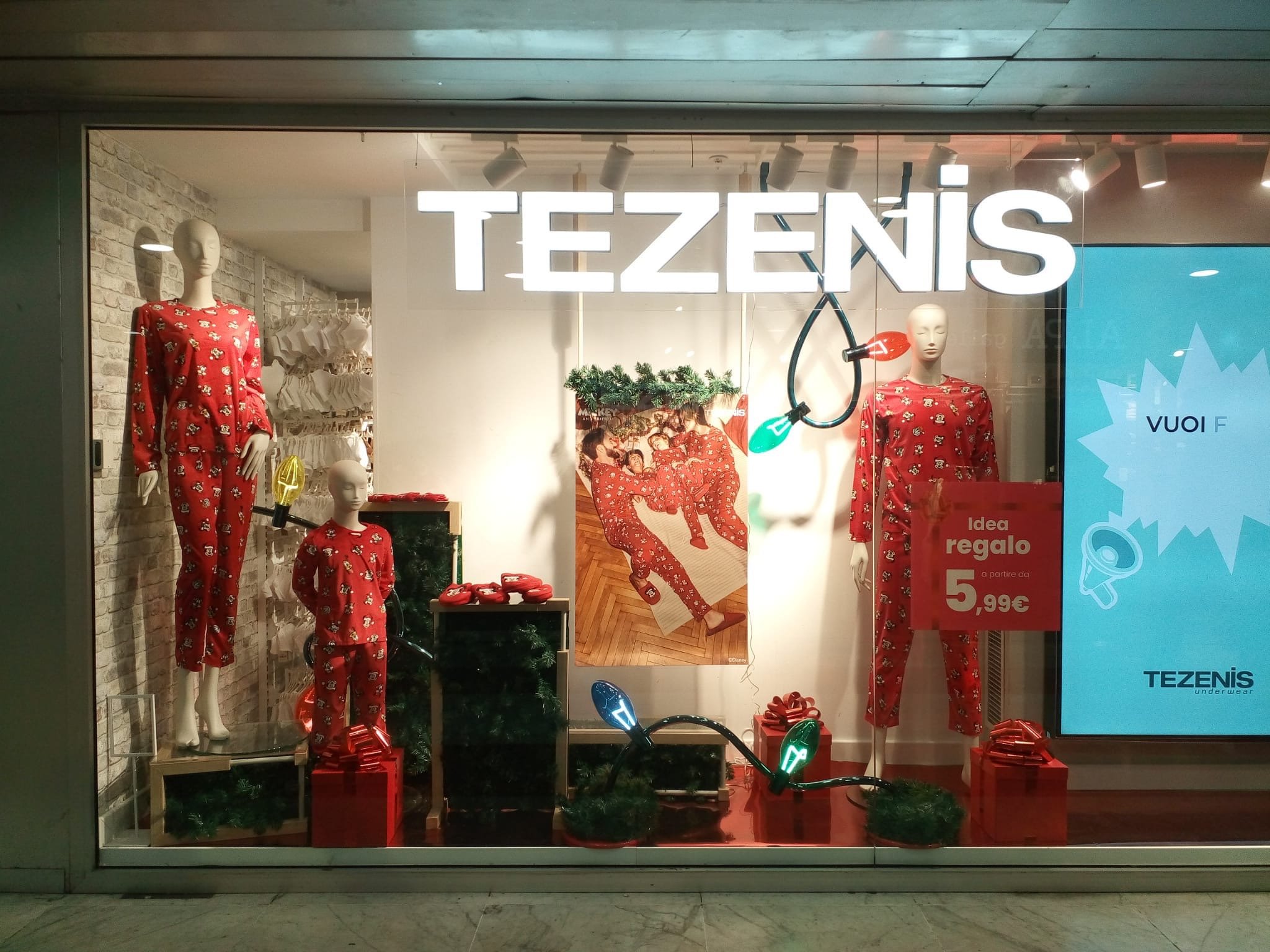 Tezenis FIRENZE STAZ. S. MARIA NOVELLA