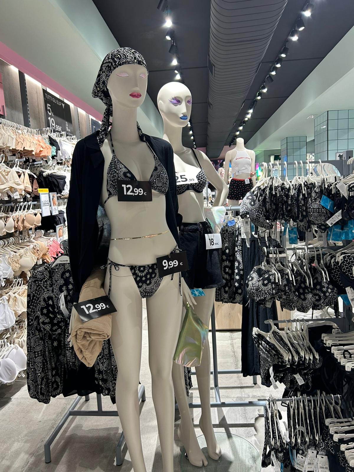 Tezenis LECCO VIA ROMA 8