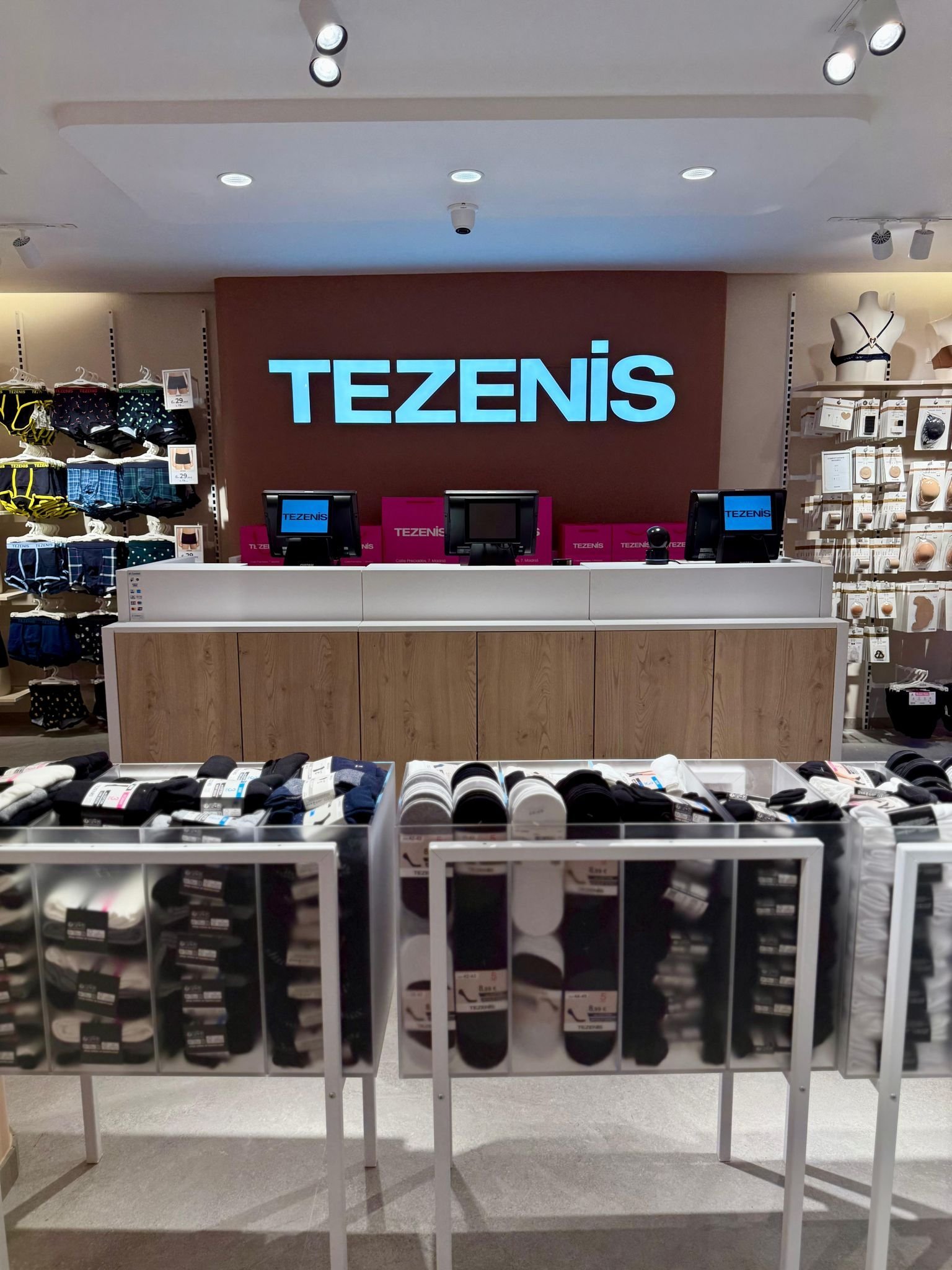 Tezenis MADRID C/PRECIADOS 7