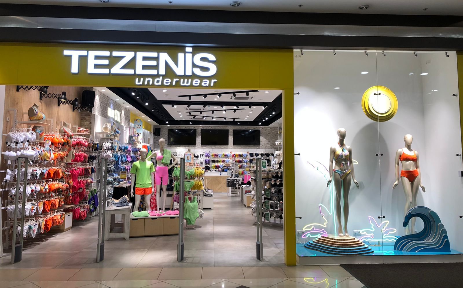 Tezenis Тез ТЦ «Галерея Чижова» Воронеж