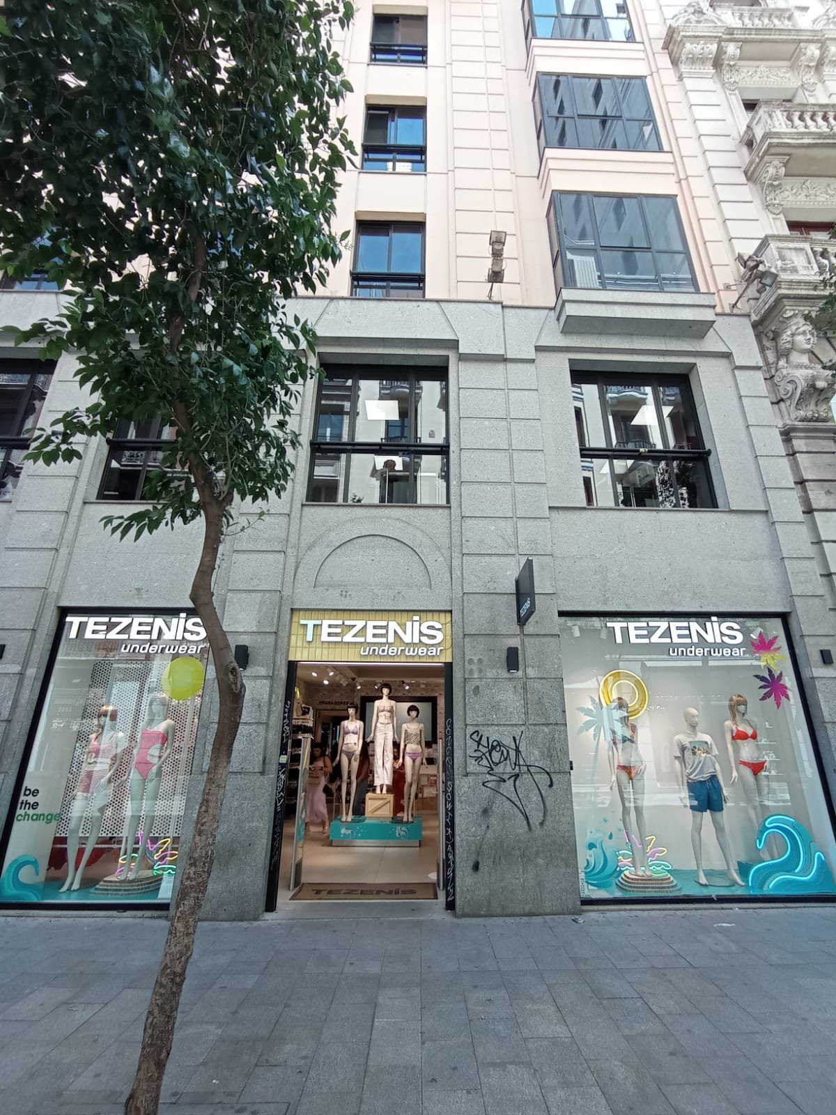 Tezenis MADRID C/FUENCARRAL 6