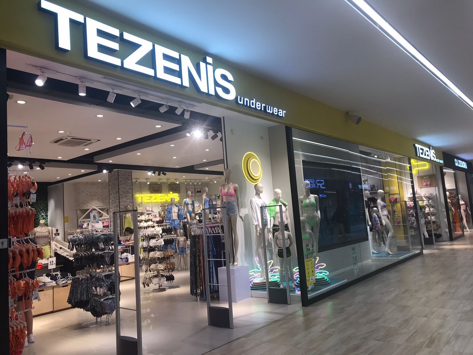 Tezenis PRISTINA SC ALBI MALL