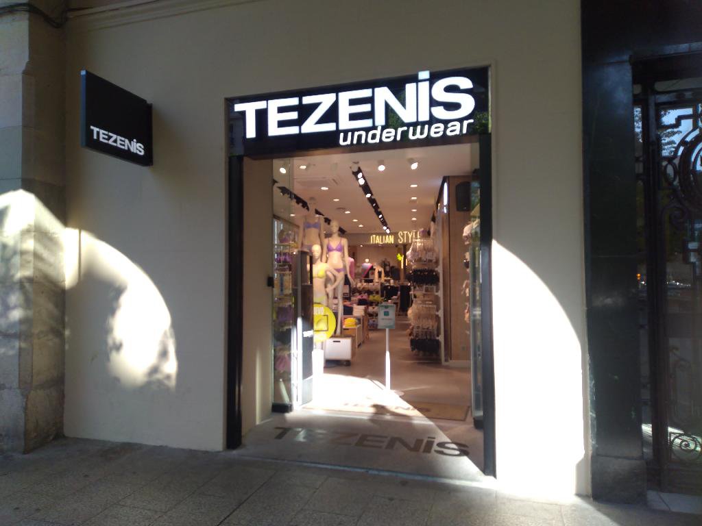 Tienda de ropa interior y ropa PASEO DE LA INDEPENDENCIA 16 | Tezenis