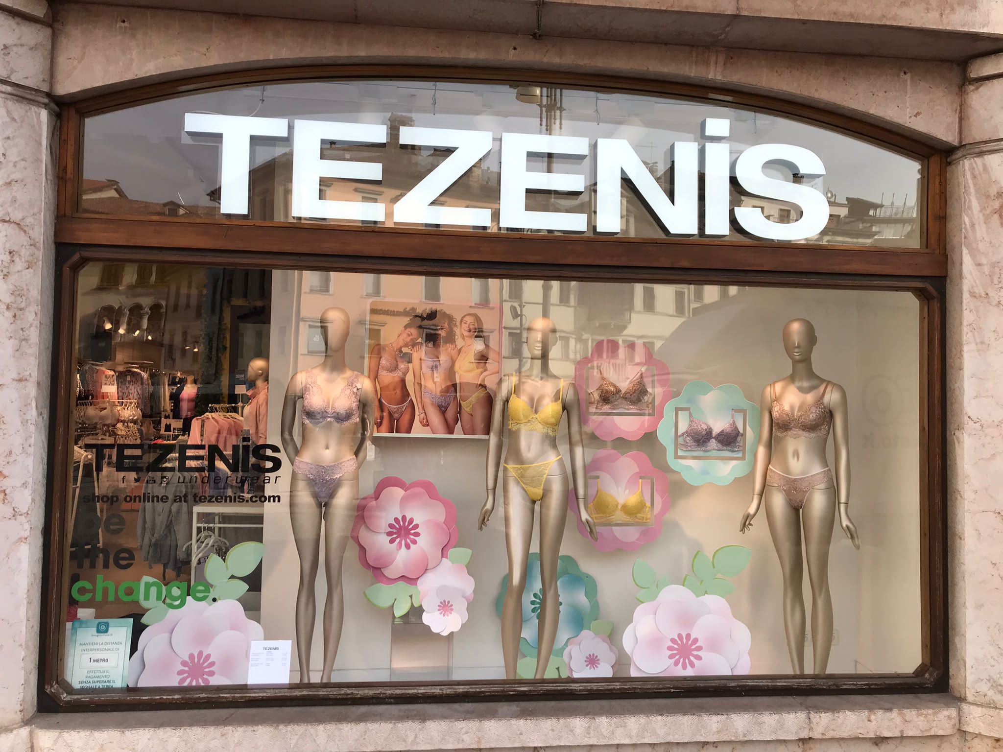 Tezenis BELLUNO PIAZZA MARTIRI 2