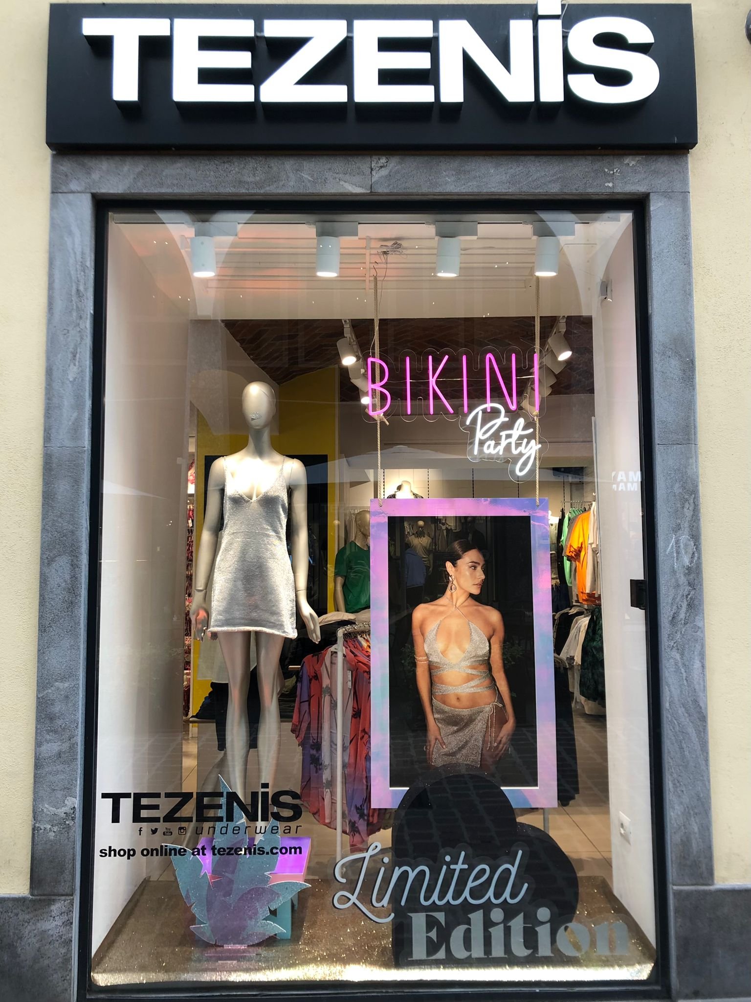 Tezenis BUSTO ARSIZIO VIA MILANO