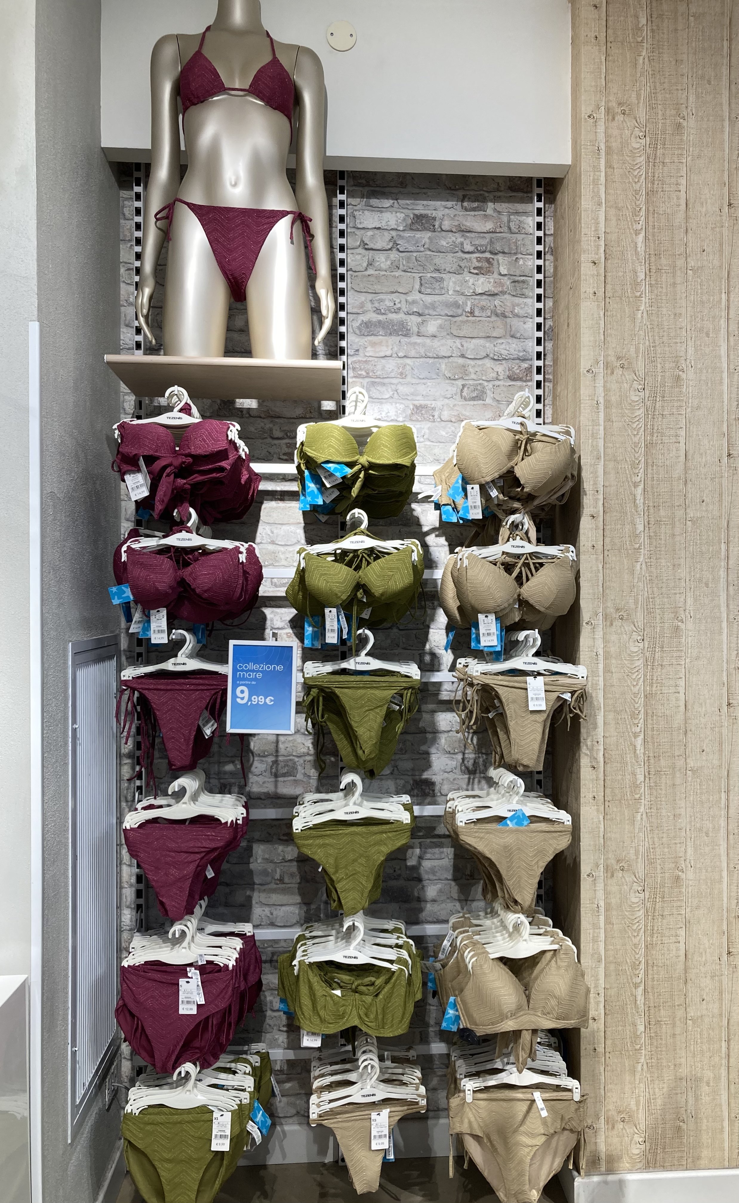 Tezenis MONTECATINI PZZA DEL POPOLO 21