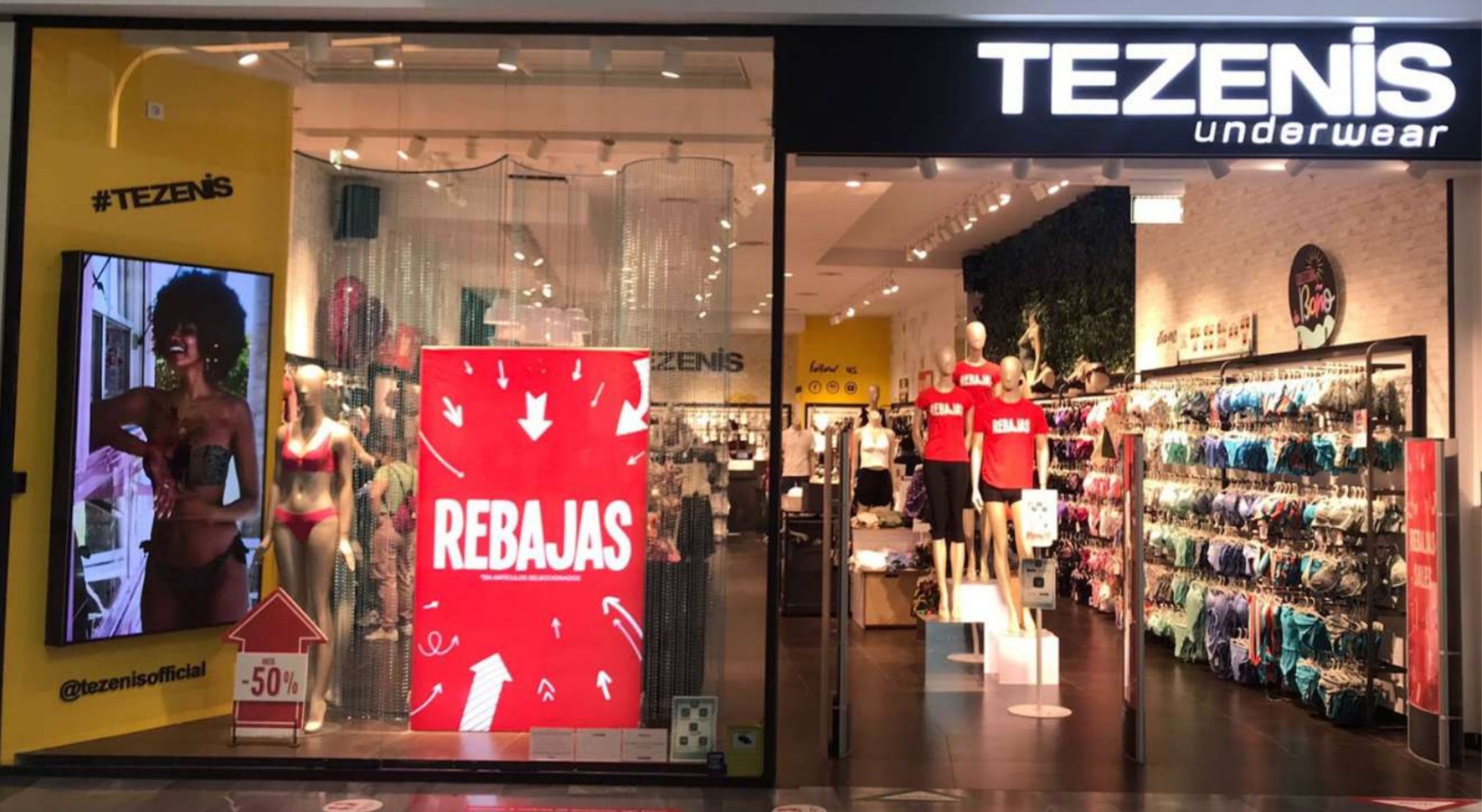 Tienda de ropa interior y ropa Arroyo de la Encomienda Calle Me Falta un Tornillo 3 Local B 63 Tezenis