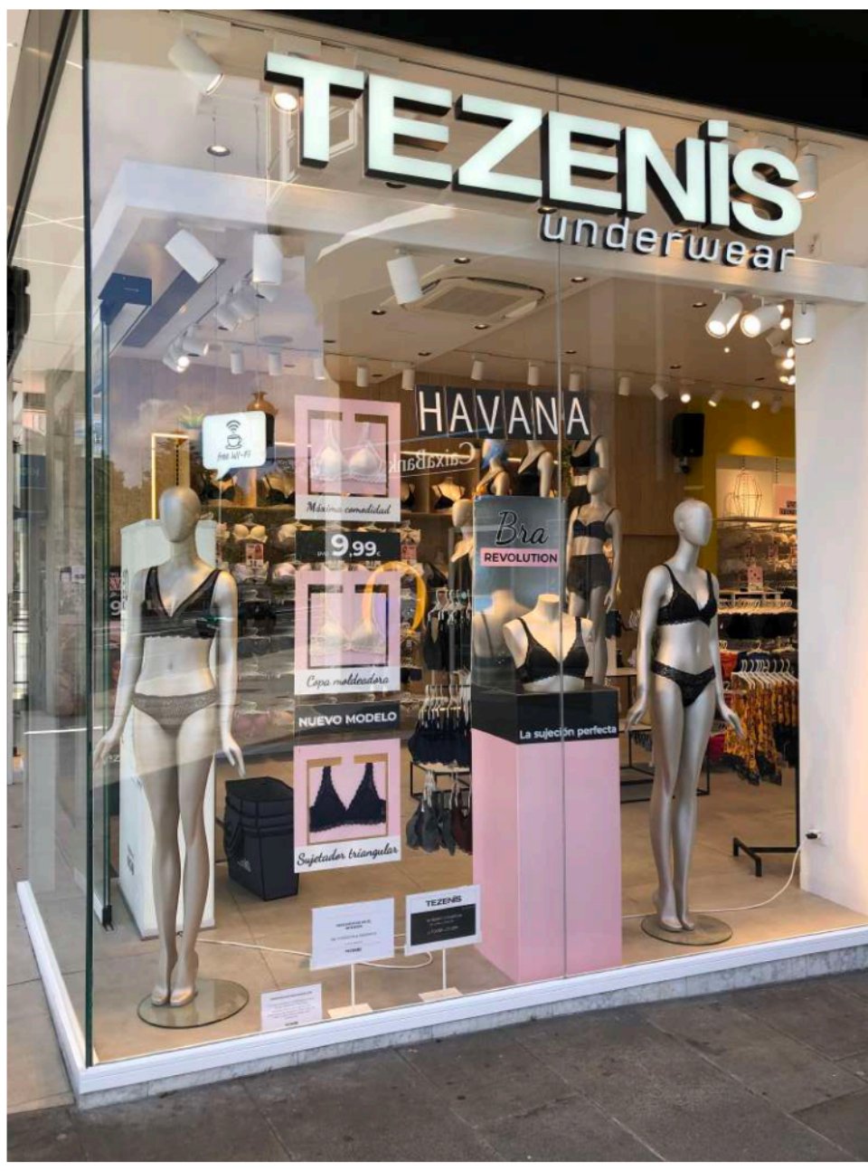 Tezenis LA CORUÑA C/JUANA DE VEGA 4