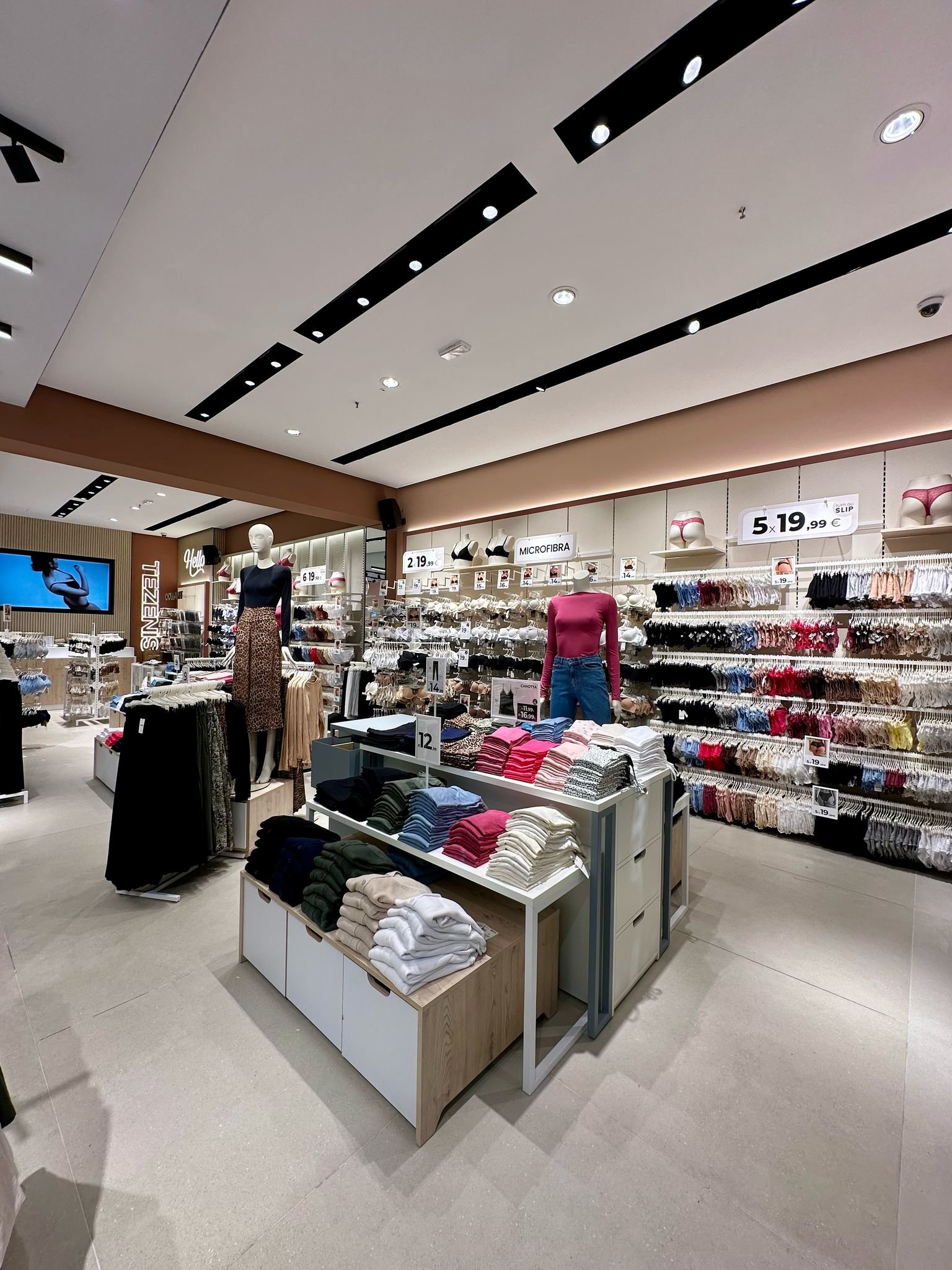 Tezenis VIMERCATE CCLE TORRIBIANCHE
