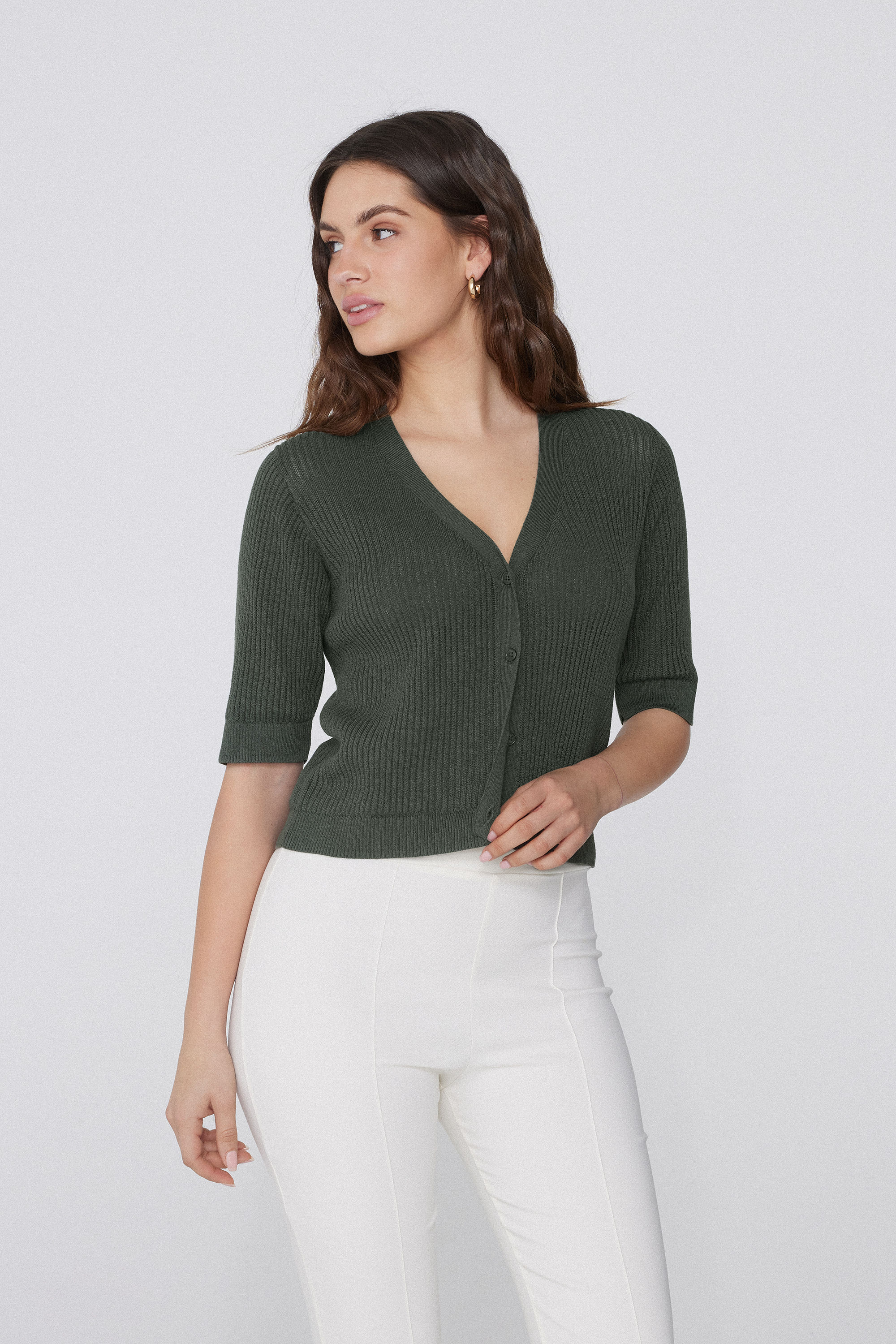 Cardigan mit kurzen Ärmeln und Ripplochmuster