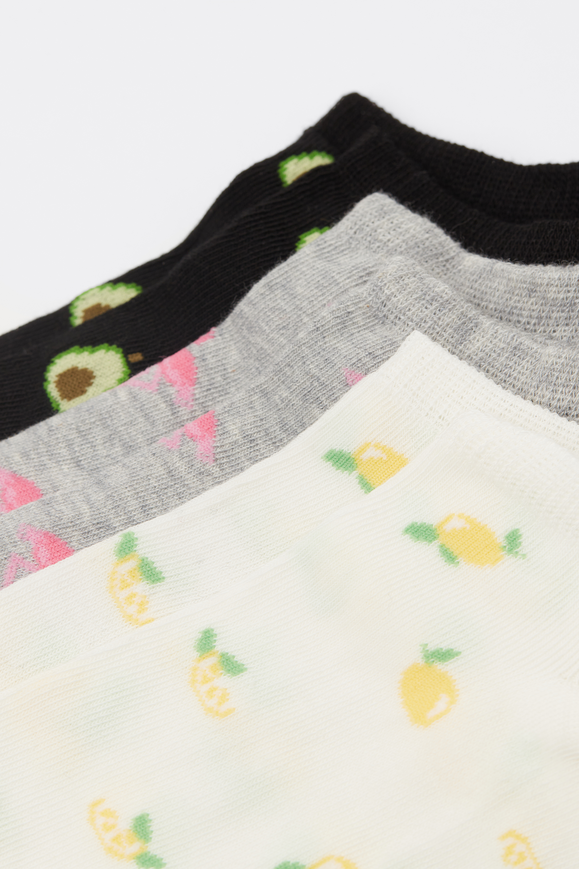 3 Pairs Women's Patterned Cotton No-Show Socks