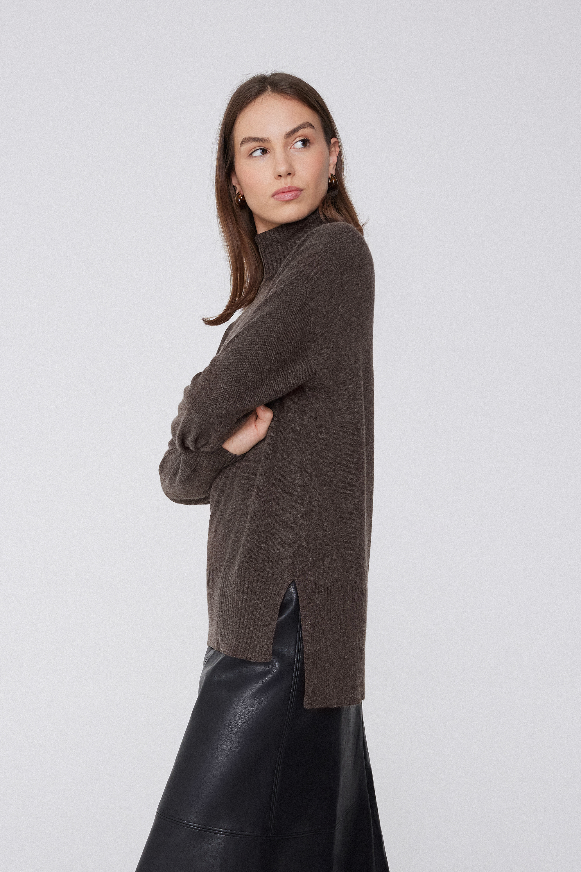 Maglia Lunga Pesante Collo Alto con Lana