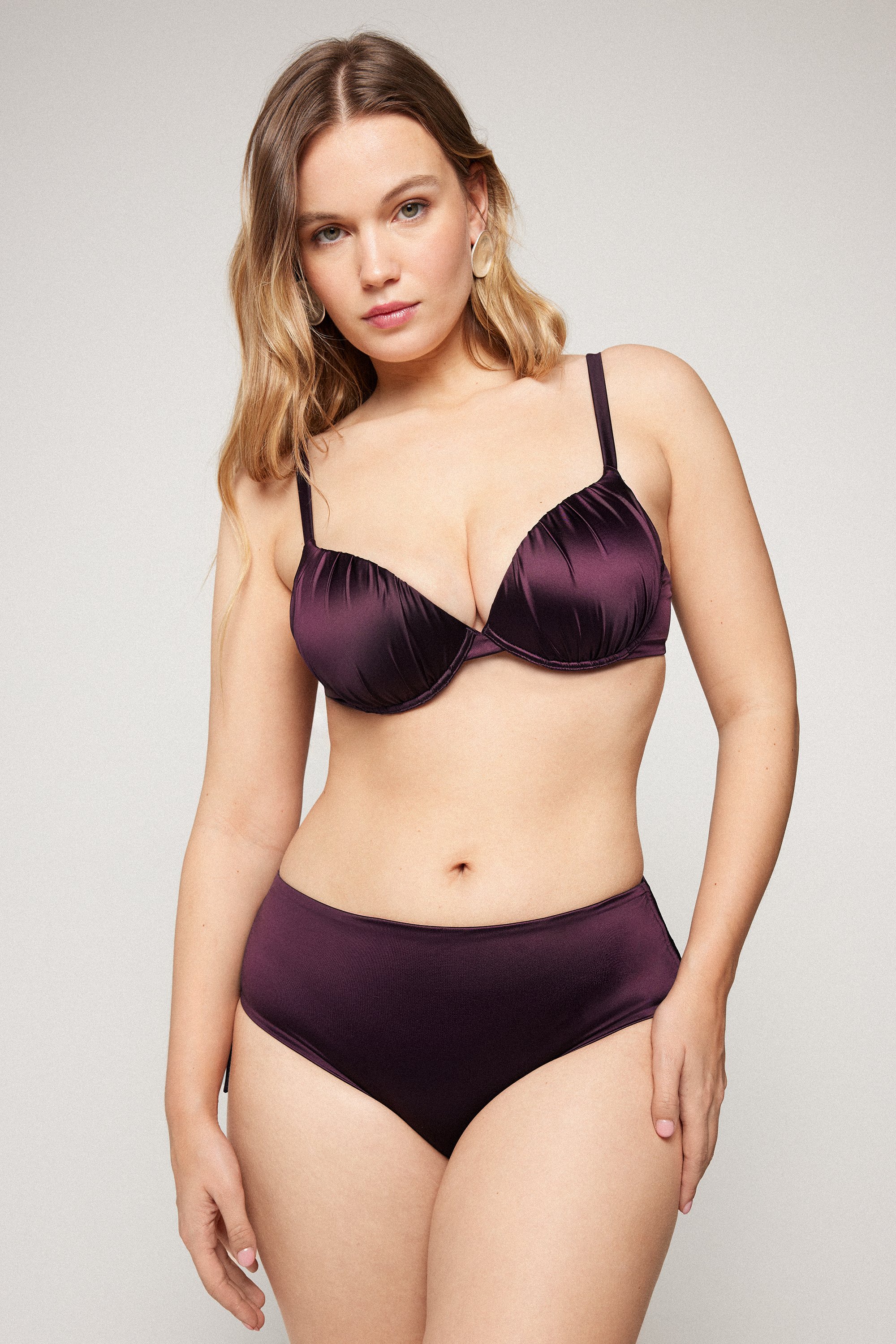 Bikini Push-Up Relleno Ligero Shiny Glam Burdeos