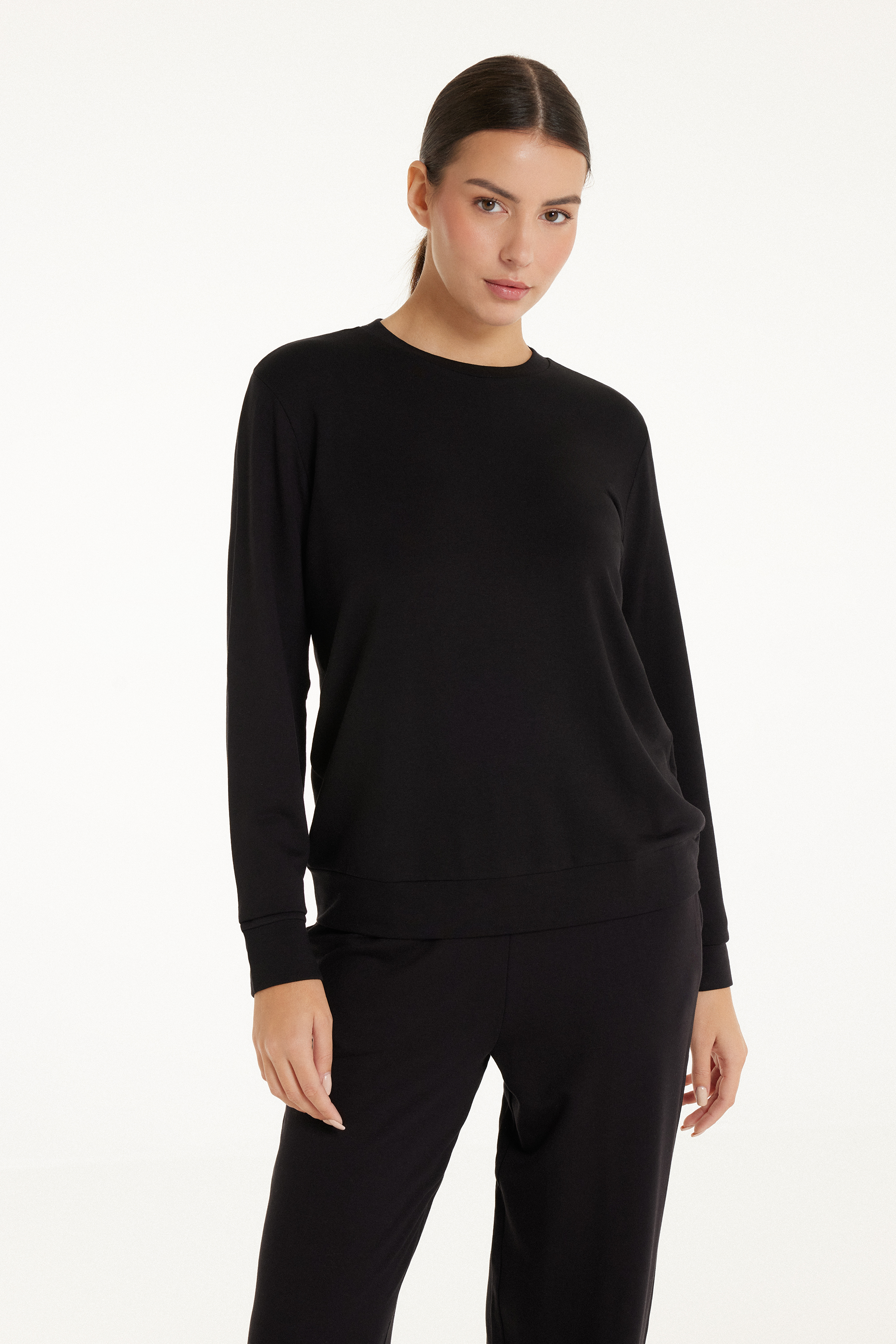 Long-Sleeved Fleece-Lined Top