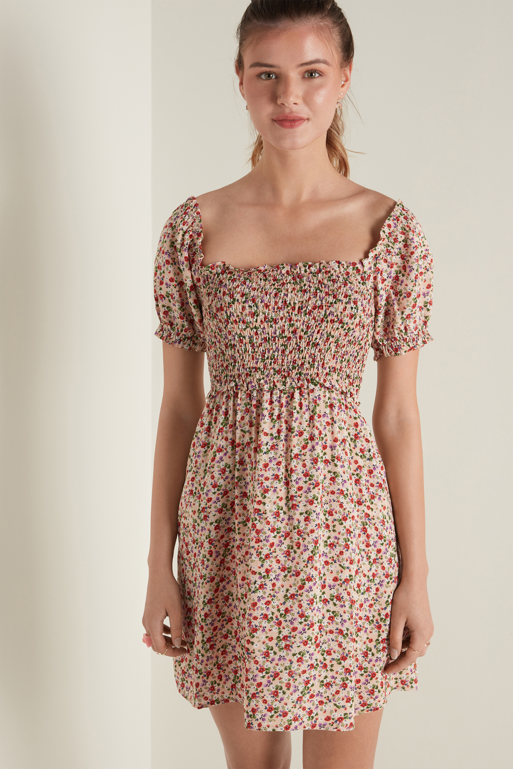 Smocked bodice meaning Dresses Images 2022