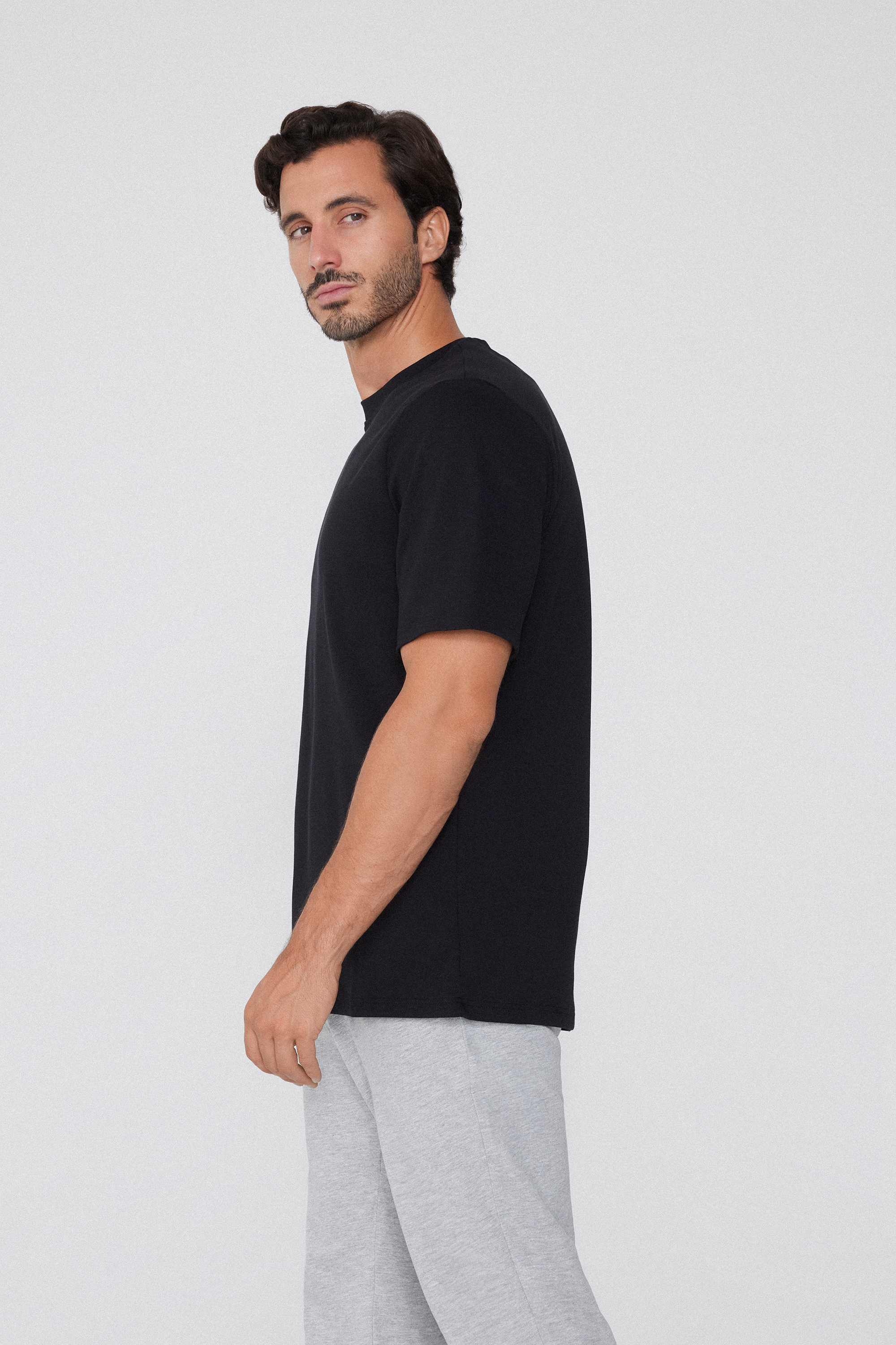 Rundhalsshirt aus 100 % Baumwolle