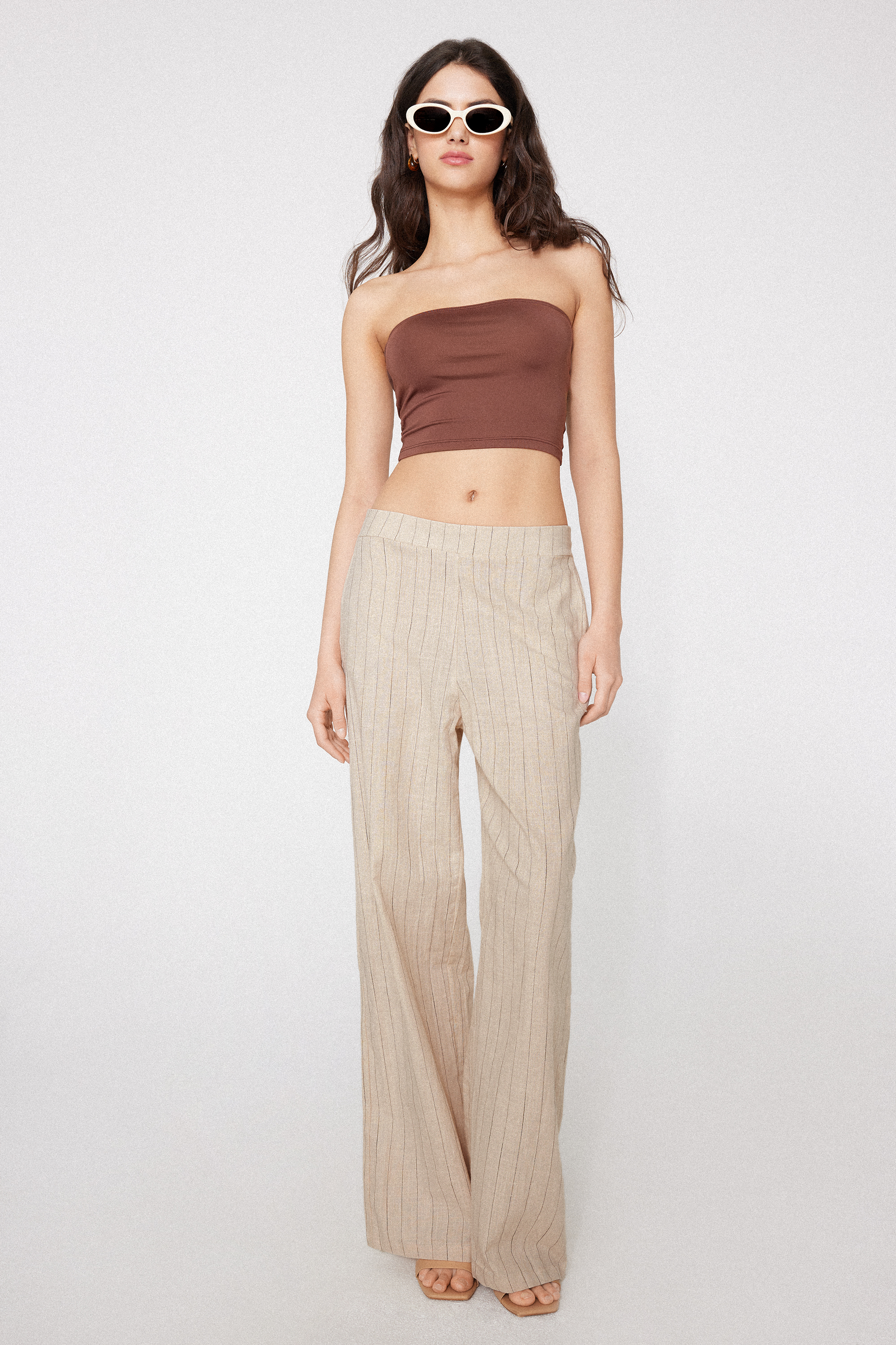 Tr&auml;gerloses Crop Top aus Mikrofaser
