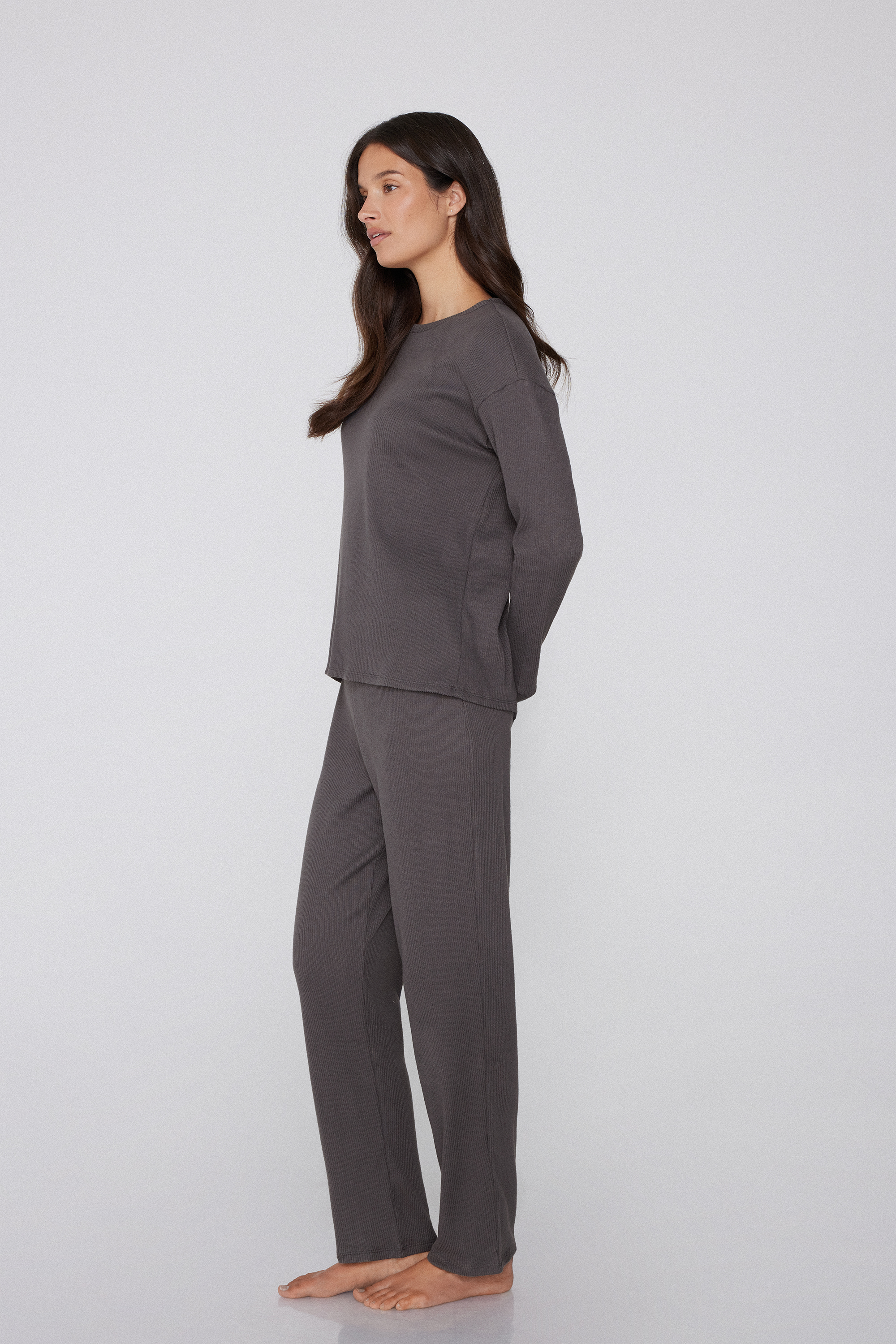 Long Crew Neck Ribbed Pajamas