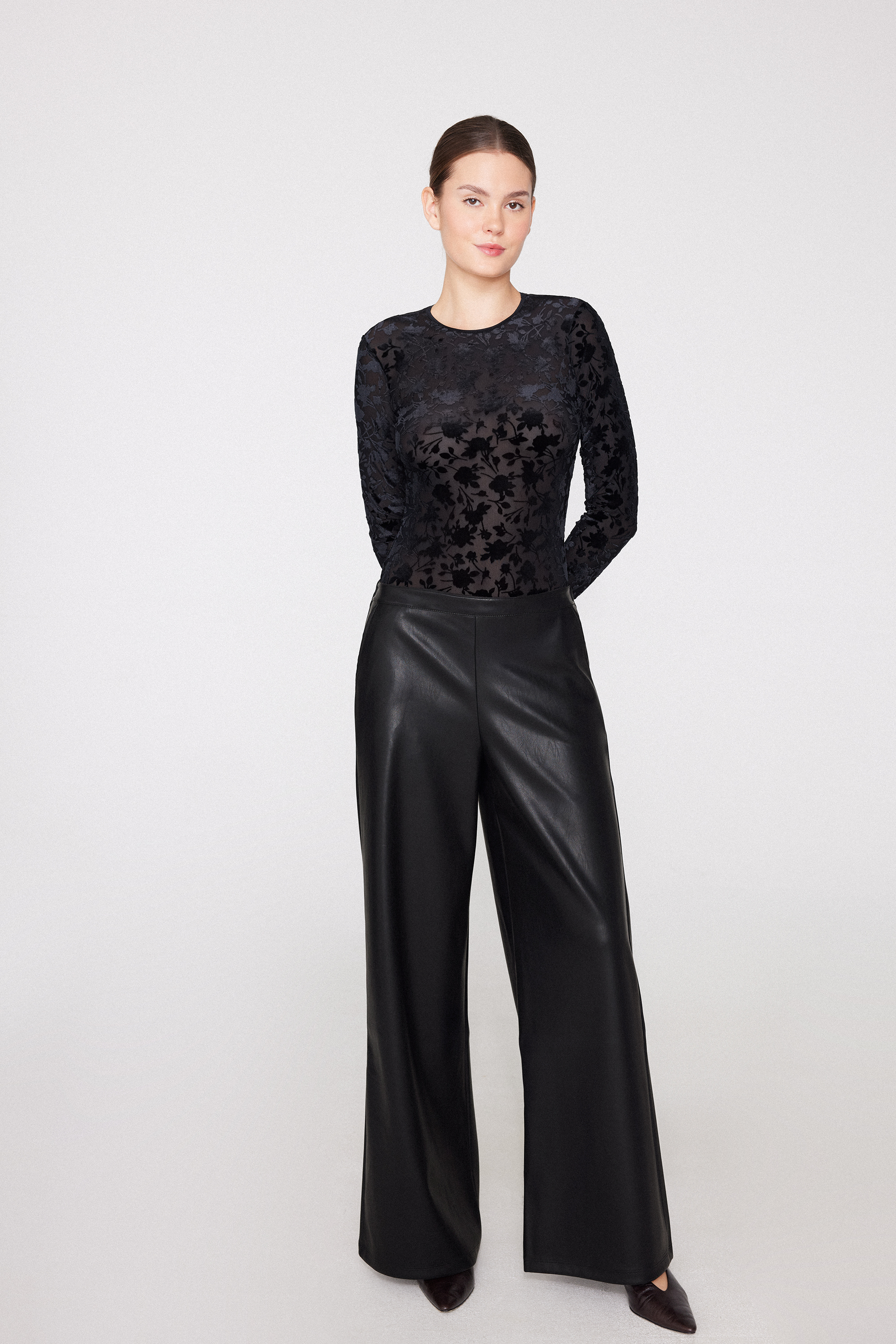 Pantaloni a Palazzo Effetto Pelle