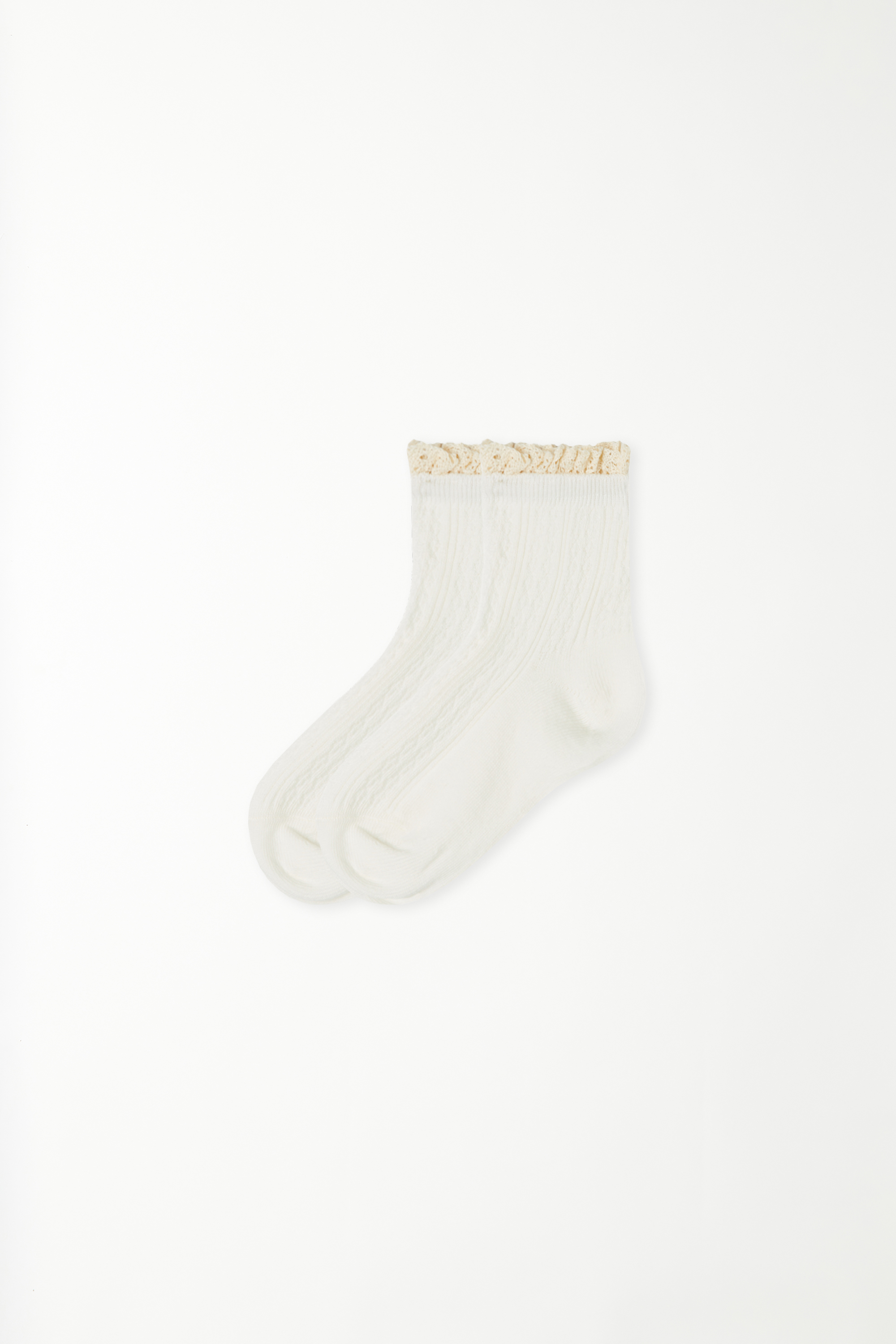 Girls’ Short Ruffled Socks