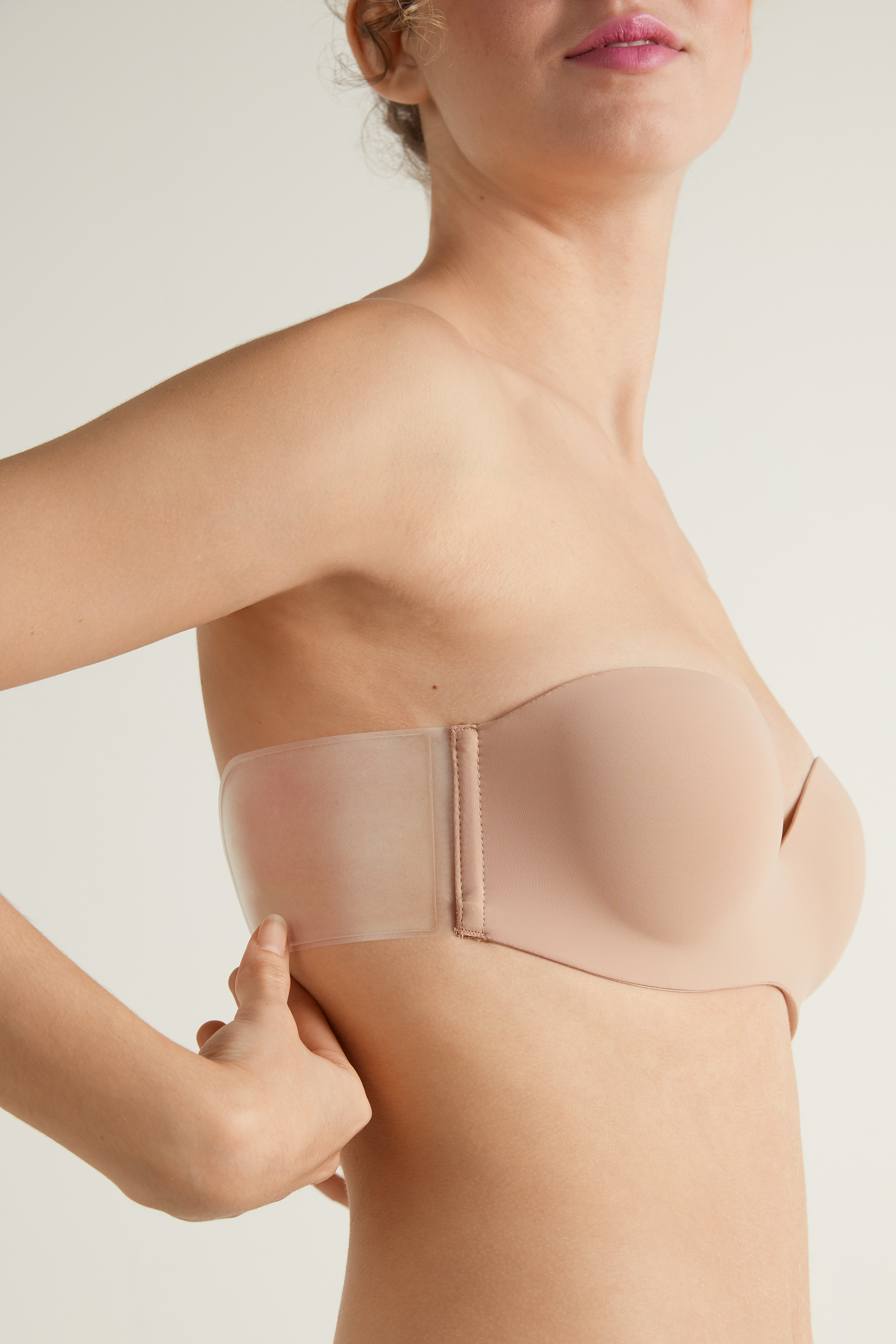 Soutien-gorge Bandeau Super Rembourré Dos Nu Silicone