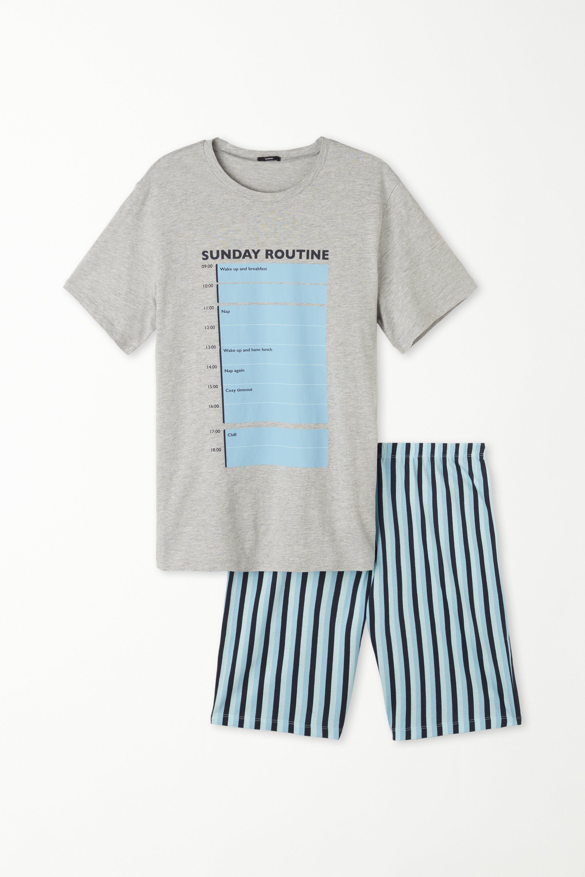 Short Cotton Pyjamas with "Sunday Routine" Print