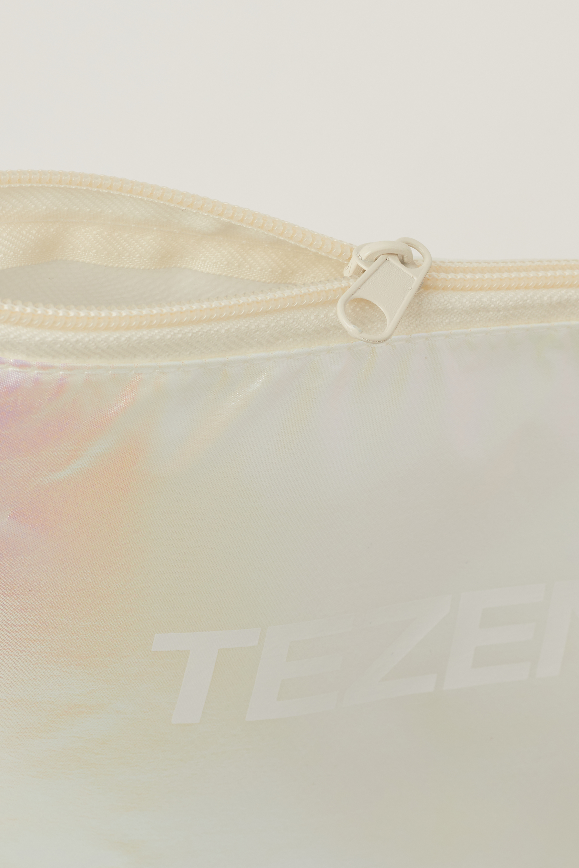 Pochette Zippée en Plastique Recyclé