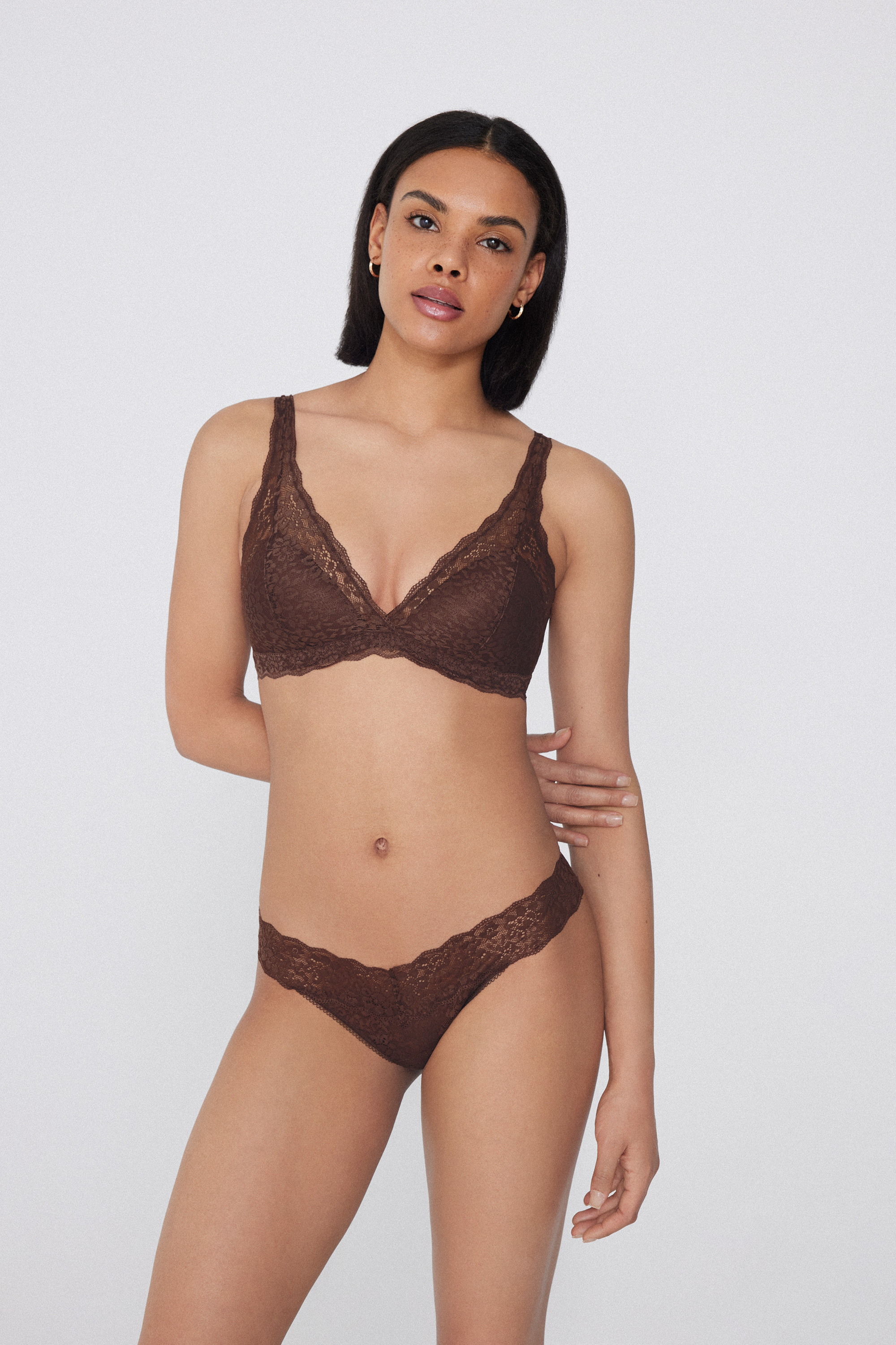 High-Leg Recycled Lace G-String