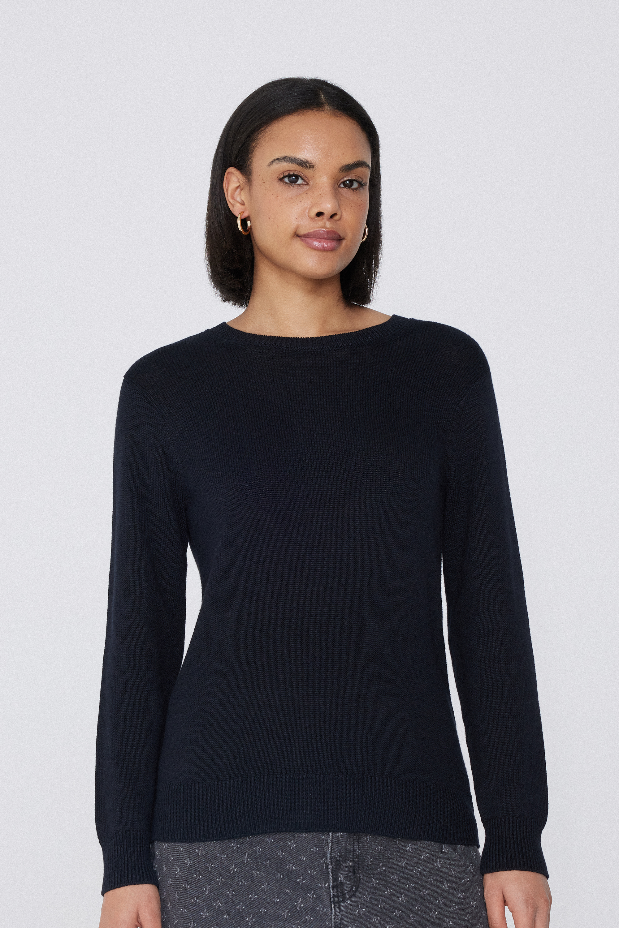 Svetřík Basic z Bavlněné Pleteniny, s Dlouhým Rukávem a Kulatým Výstřihem - Tezenis